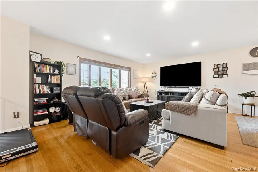 116 Elm Street, Valley Stream, NY 11580 - #3