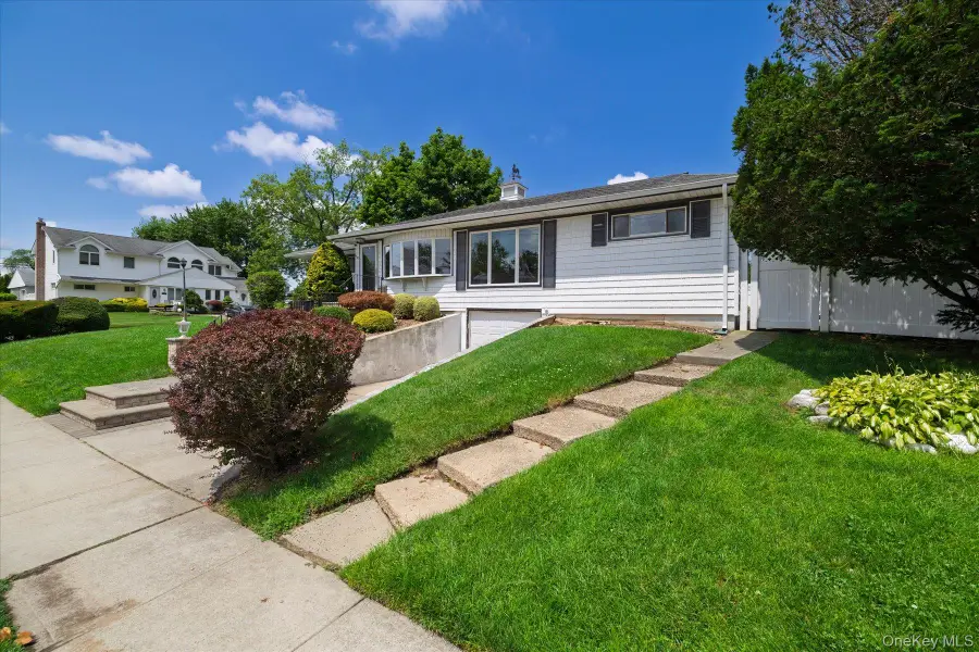 3695 Waverly Avenue, Seaford, NY 11783 - #2