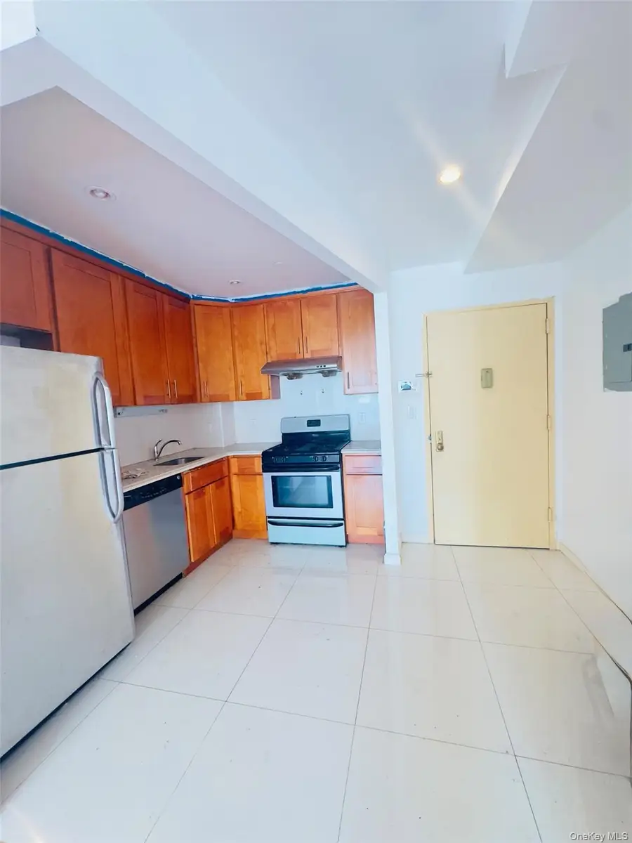 14228 37th Avenue #3D, Flushing, NY 11354 - #2