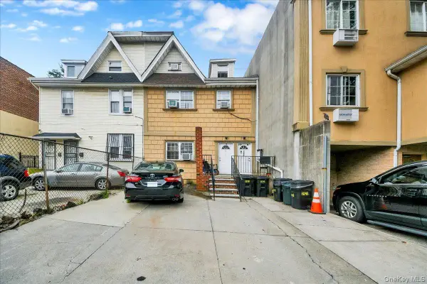 1546 Leland Avenue, Bronx, NY 10460