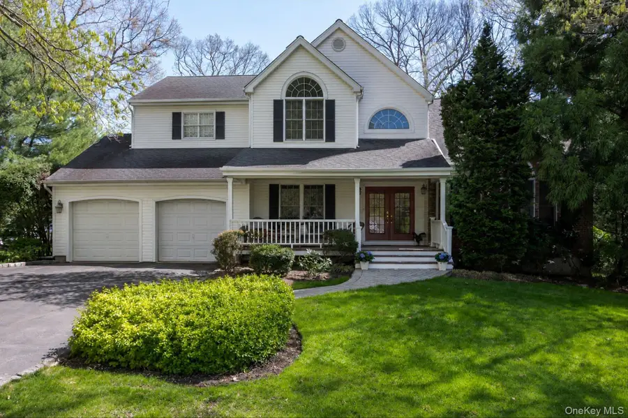 1 Fox Hollow Court, Dix Hills, NY 11746 - #3