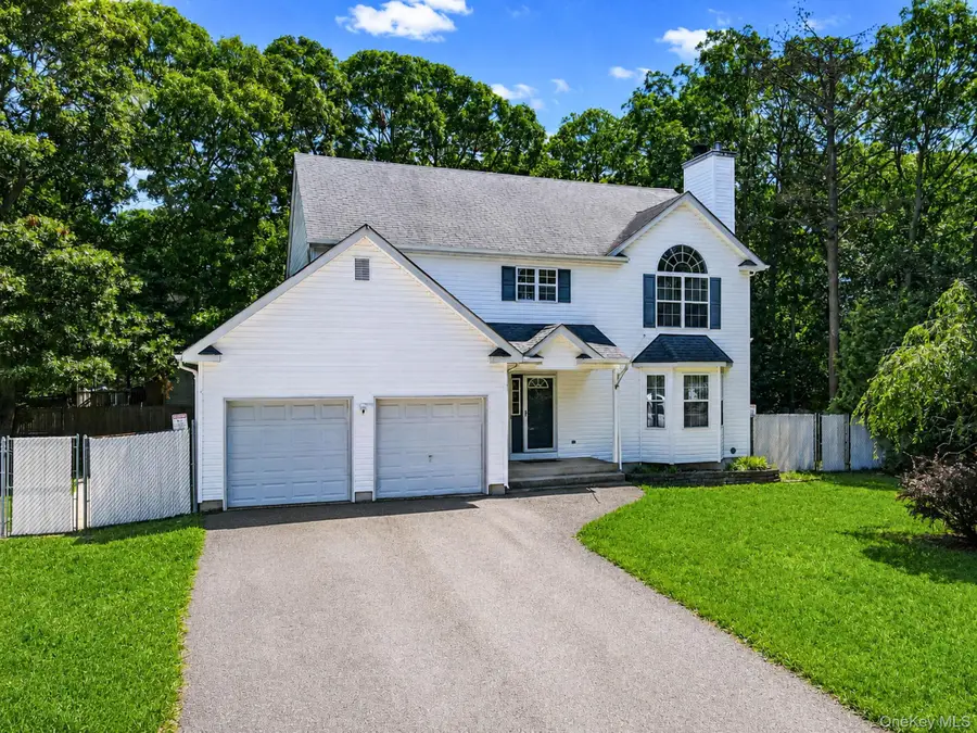 133 Cumberland Street, Mastic, NY 11950 - #3