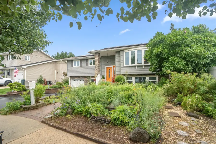 2440 Wallen Lane, Bellmore, NY 11710 - #2