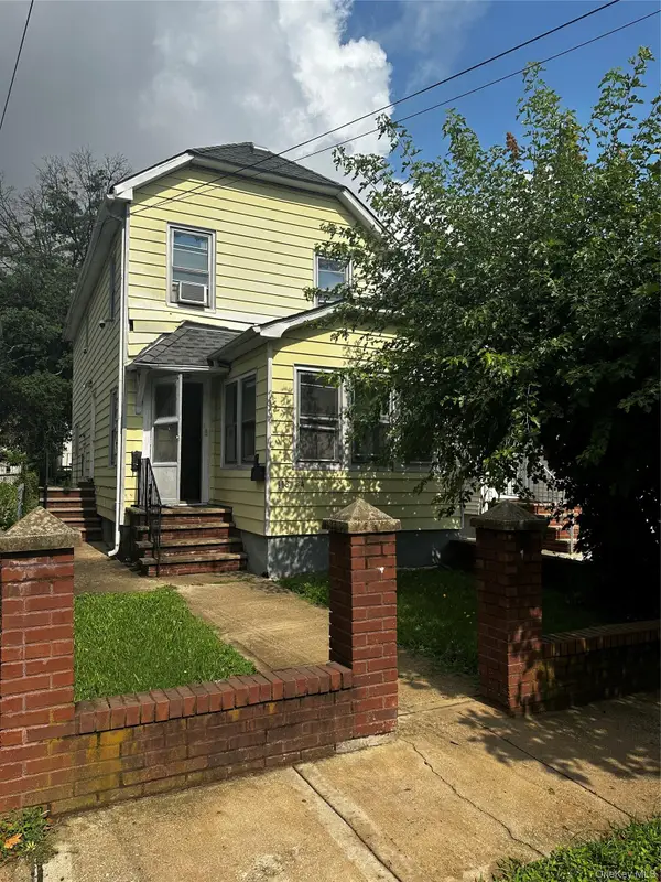 11824 219th Street, Cambria Heights, NY 11411