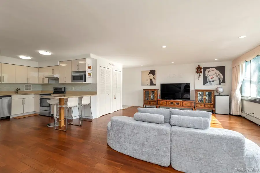 10-10 166 Street #6D, Beechhurst, NY 11357 - #2