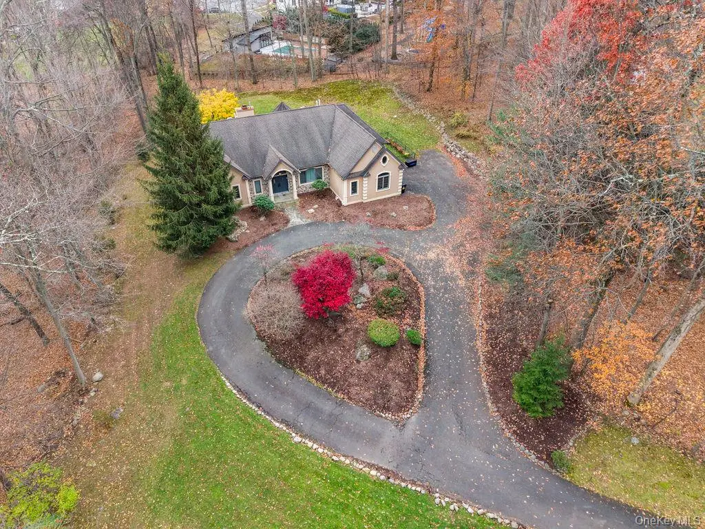16 S De Baun Avenue, Airmont, NY 10901 - #1