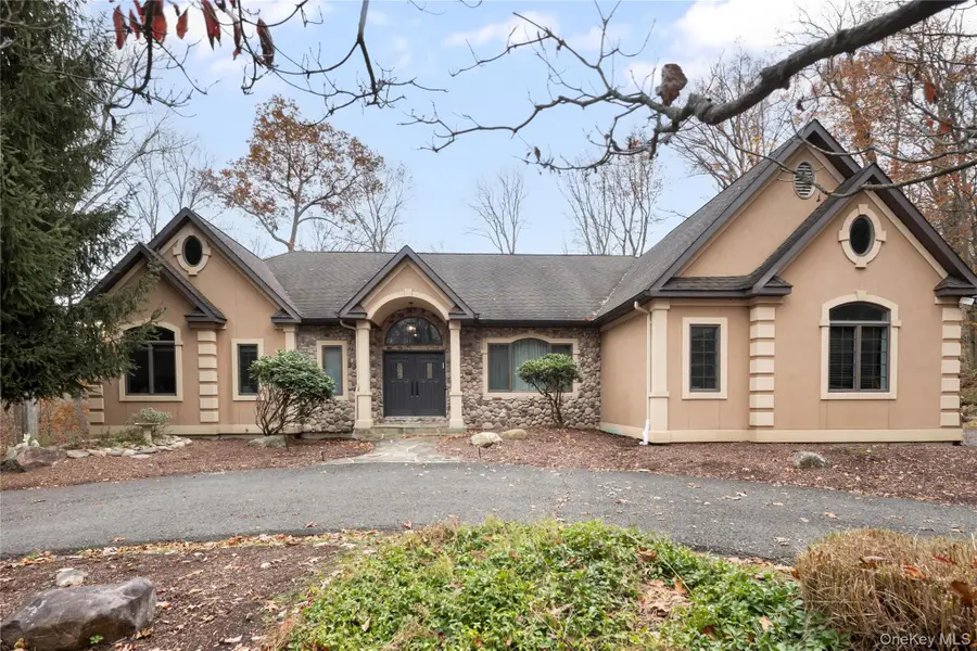 16 S De Baun Avenue, Airmont, NY 10901 - #2