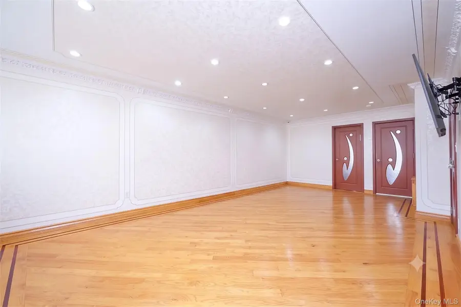 150-55 77th Avenue, Flushing, NY 11367 - #3
