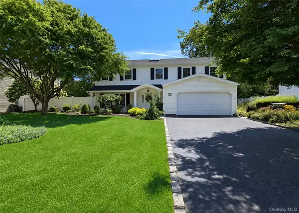 20 Tall Pines Lane, Nesconset, NY 11767