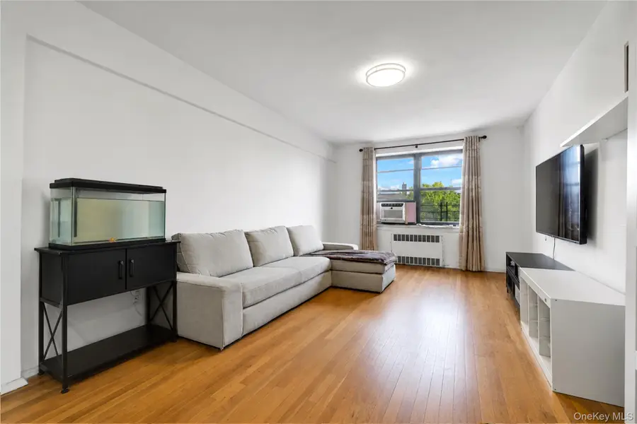 25-40 Union Street #4E, Flushing, NY 11354 - #2