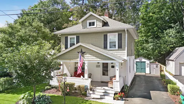 9 Garden Street, Hyde Park, NY 12538