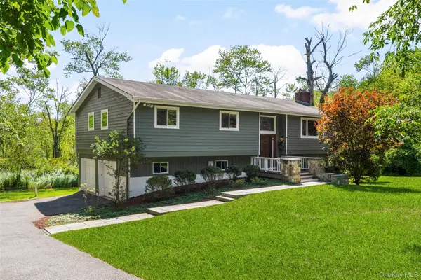 42 Hollow Oak Road, Chappaqua, NY 10514