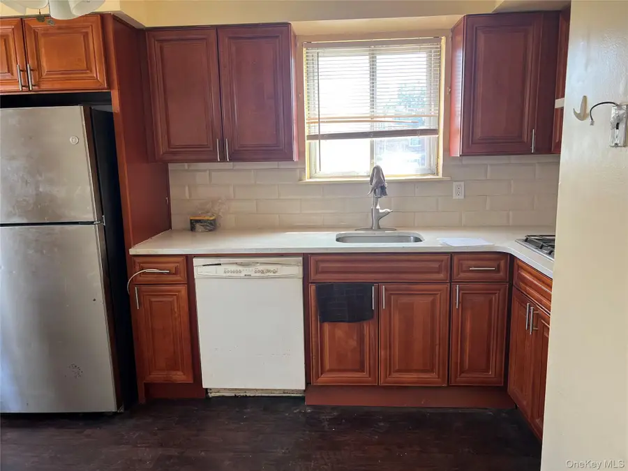 18604 140th Avenue, Springfield Gardens, NY 11413 - #3