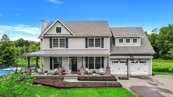 643 Ridgebury Road, Slate Hill, NY 10973