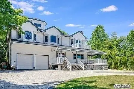 31 Bevin Road, Northport, NY 11768 - #1
