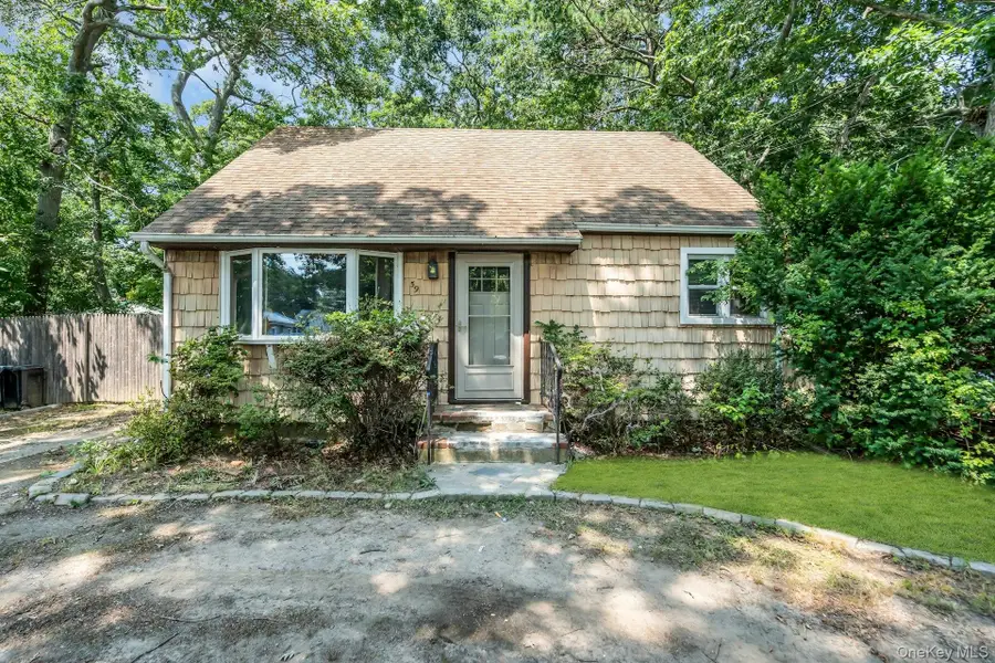 59 Probst Drive, Shirley, NY 11967 - #2