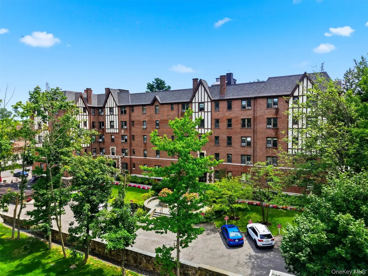 620 Pelhamdale Avenue #31, Pelham, NY 10803 - #1