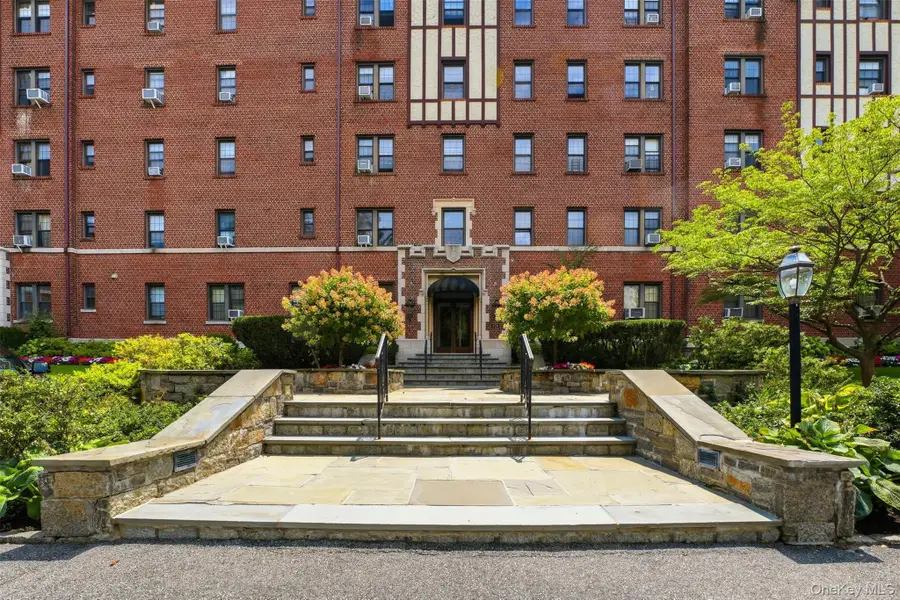 620 Pelhamdale Avenue #31, Pelham, NY 10803 - #2