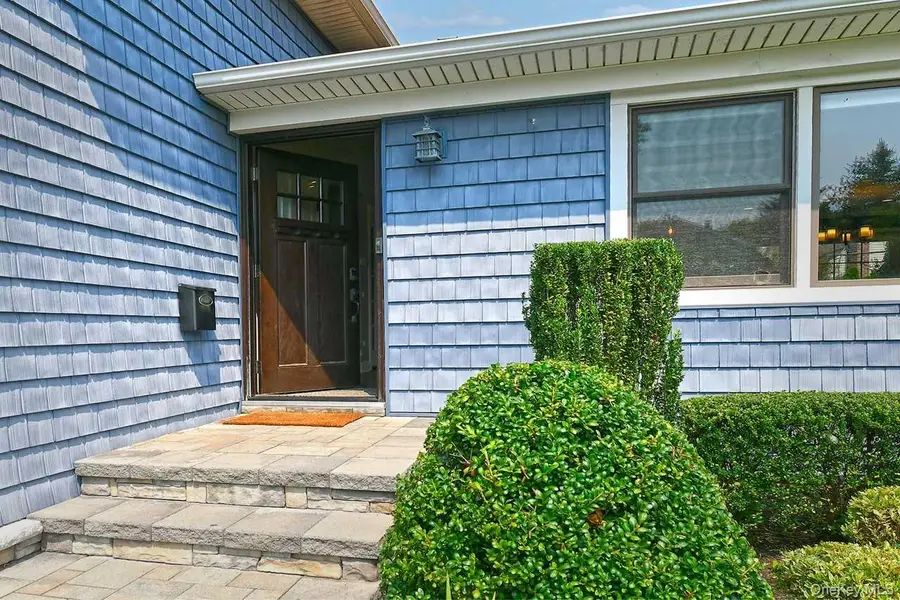 1815 Andrea Road, East Meadow, NY 11554 - #2