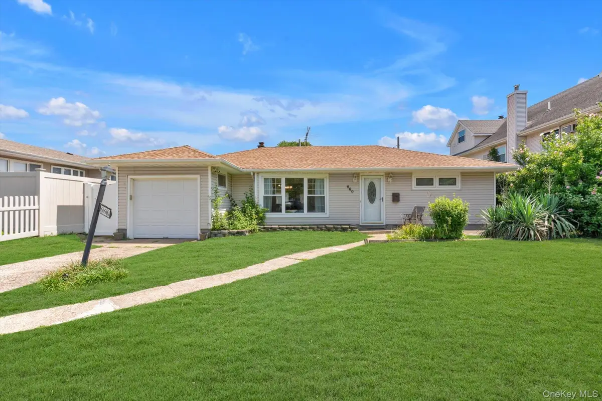 660 Franklin Boulevard, Long Beach, NY 11561 - #1