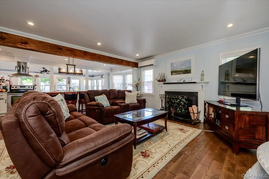 48 W 3rd Street, Freeport, NY 11520 - #3