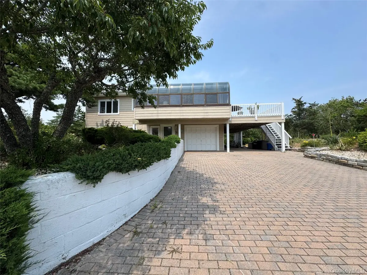 83 Hawser Drive, Oak Beach, NY 11702 - #1