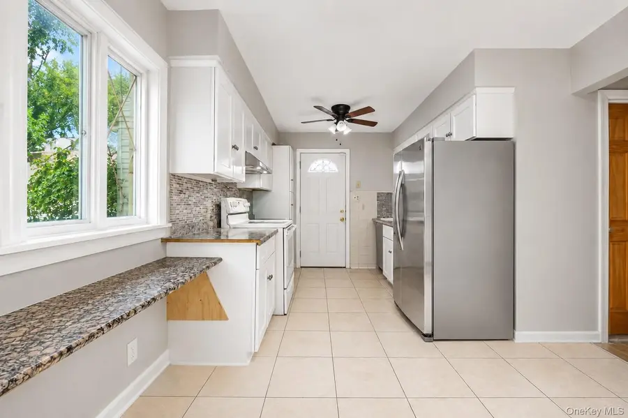 174 Frederick Avenue, South Floral Park, NY 11001 - #2