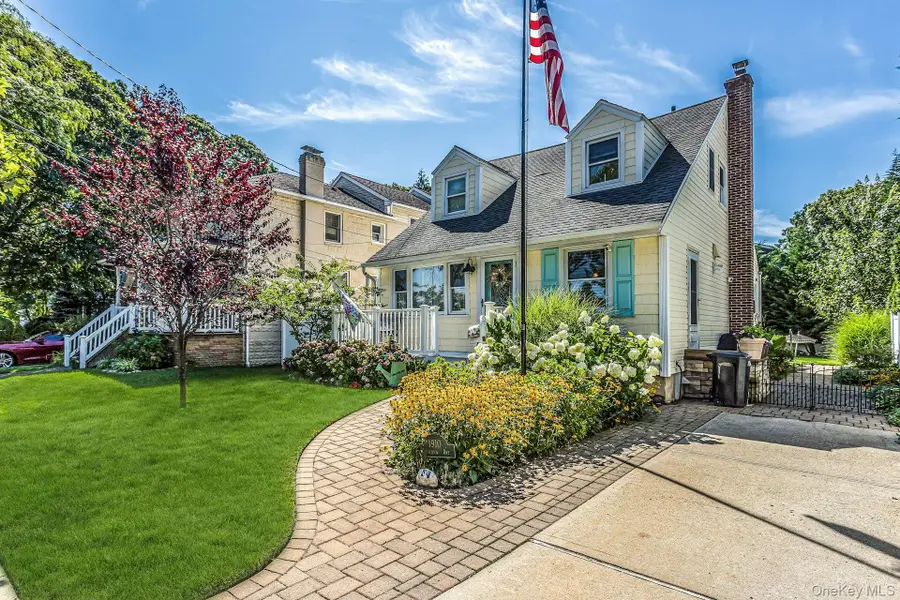 1910 Frederick Avenue, Merrick, NY 11566 - #2
