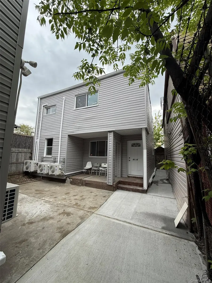 9113 77th St, Woodhaven, NY 11421 - #3