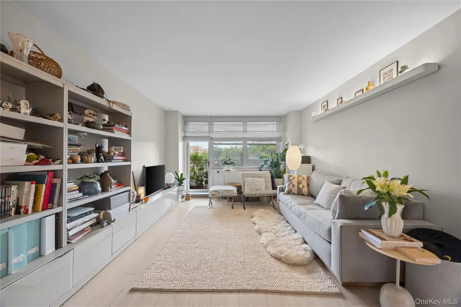 4140 Union Street #4M, Flushing, NY 11355 - #2