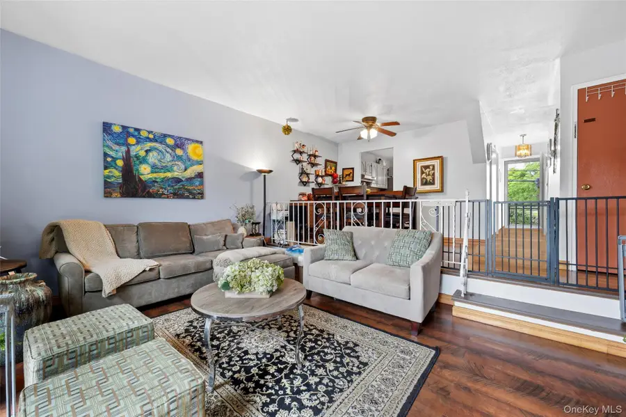 4230 E Tremont Avenue, Bronx, NY 10465 - #2