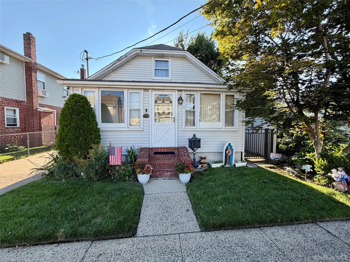 211 Madison Avenue, Franklin Square, NY 11010 - #1