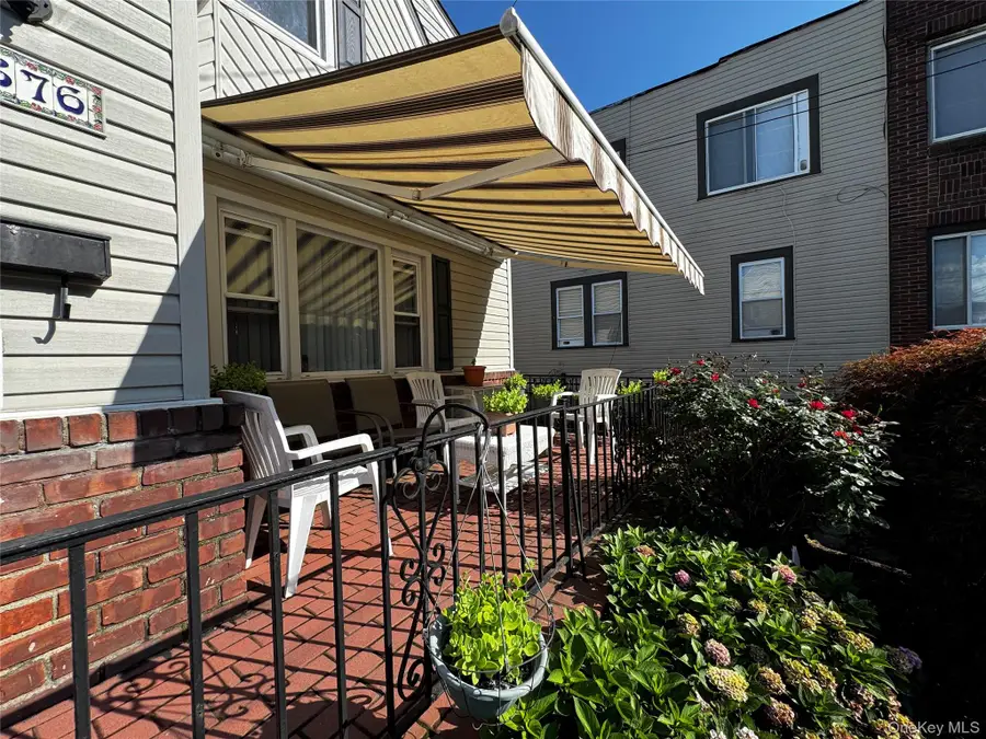 1376 Eggert Place, Far Rockaway, NY 11691 - #2