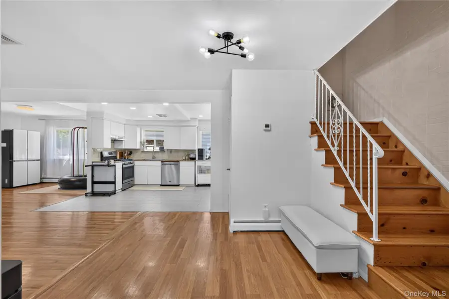 1171 Carlls Straight Path, Dix Hills, NY 11746 - #3