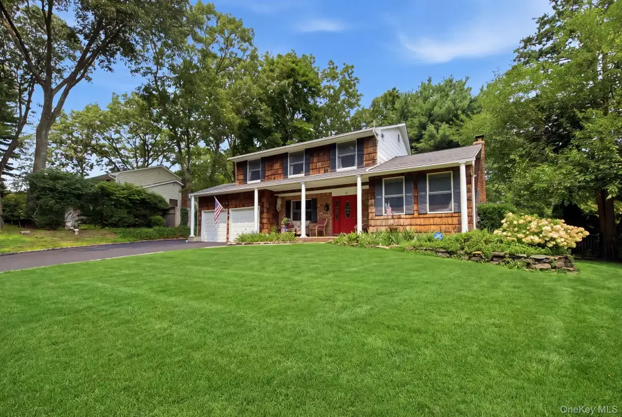 26 Sheryl Crescent, Smithtown, NY 11787 - #3