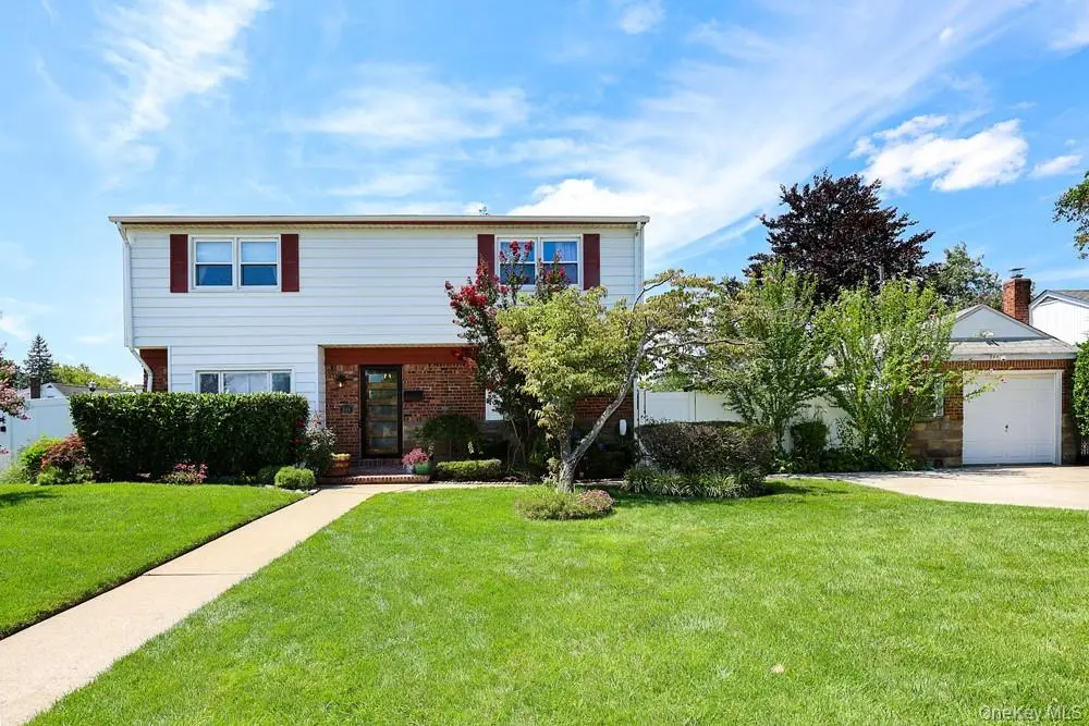 844 Hemlock Street, Franklin Square, NY 11010 - #1