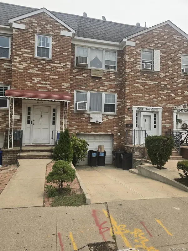 8911 Pontiac Street, Queens Village, NY 11427