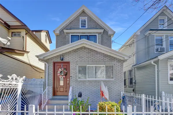10749 117th Street, Richmond Hill, NY 11419