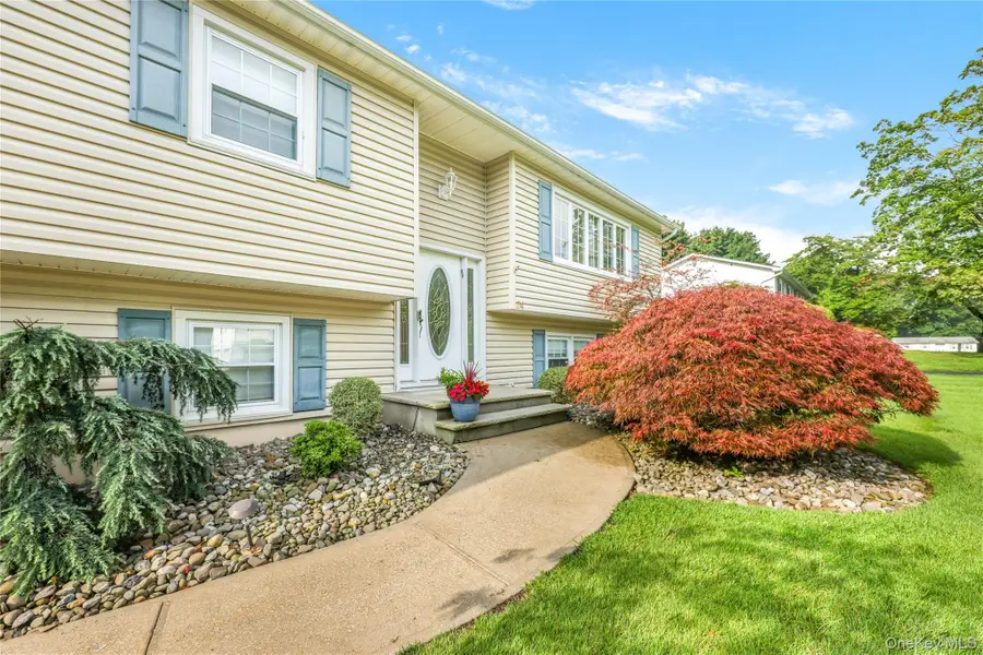 34 Strathmore Drive, New City, NY 10956 - #3