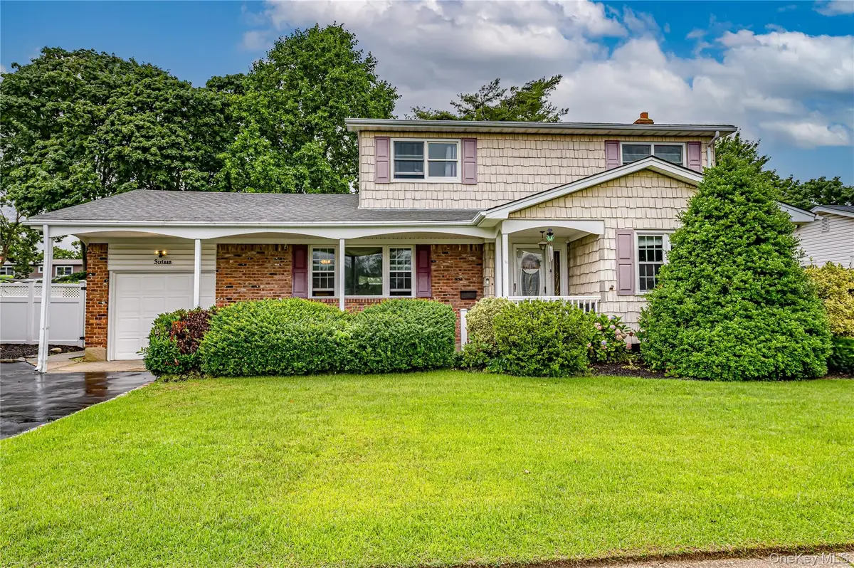 16 Regina Drive, Sayville, NY 11782 - #1