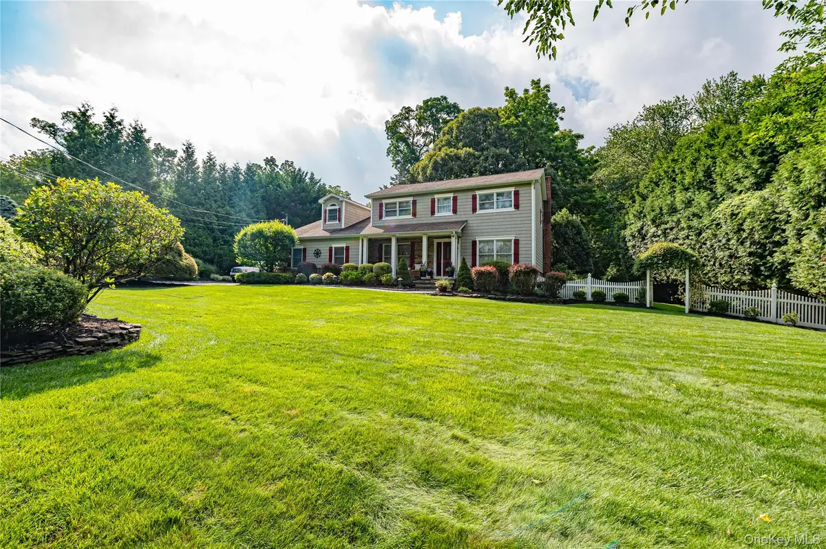 14 Breeze Hill Road, Northport, NY 11768 - #1