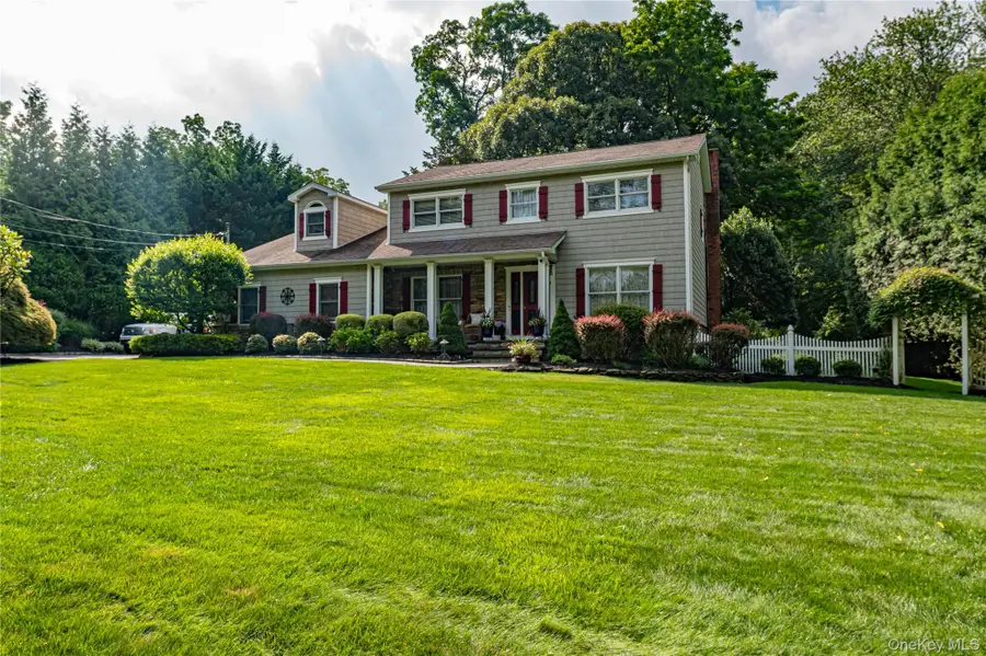 14 Breeze Hill Road, Northport, NY 11768 - #2