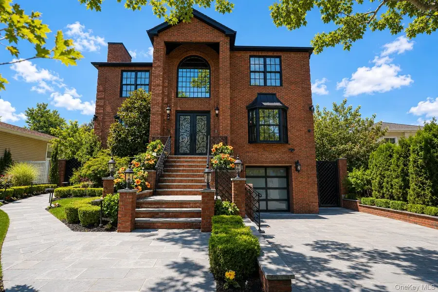 28 Durges Street, Staten Island, NY 10304 - #2