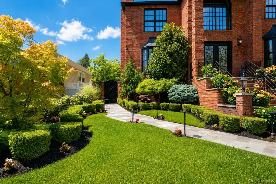 28 Durges Street, Staten Island, NY 10304 - #3