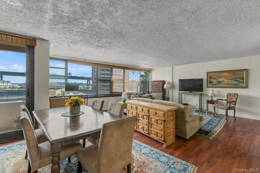 9-15 166 Street #3A, Beechhurst, NY 11357 - #2