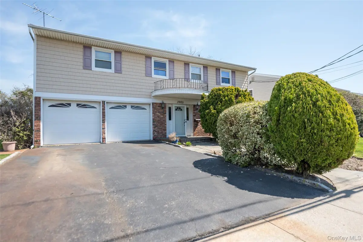 3905 Greentree Drive, Oceanside, NY 11572 - #1