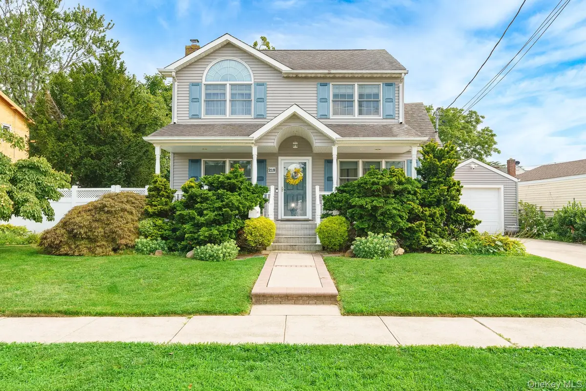 219 Leonard Street, North Bellmore, NY 11710 - #1