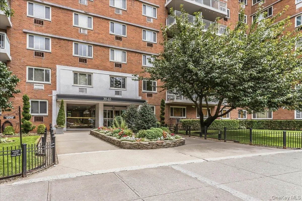 3965 52nd St #Apt 8k, Woodside, NY 11377 - #1