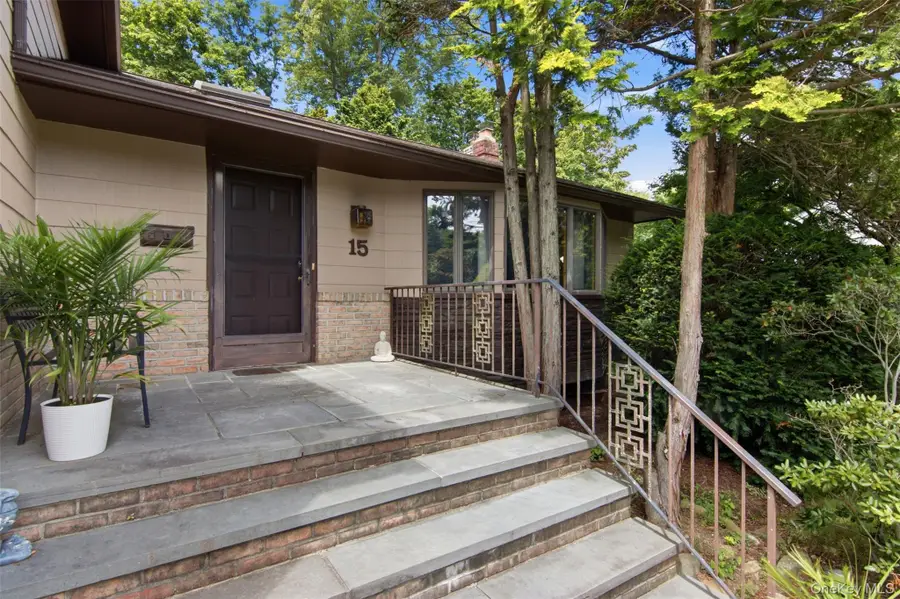 15 Beacon Drive, Port Washington, NY 11050 - #3