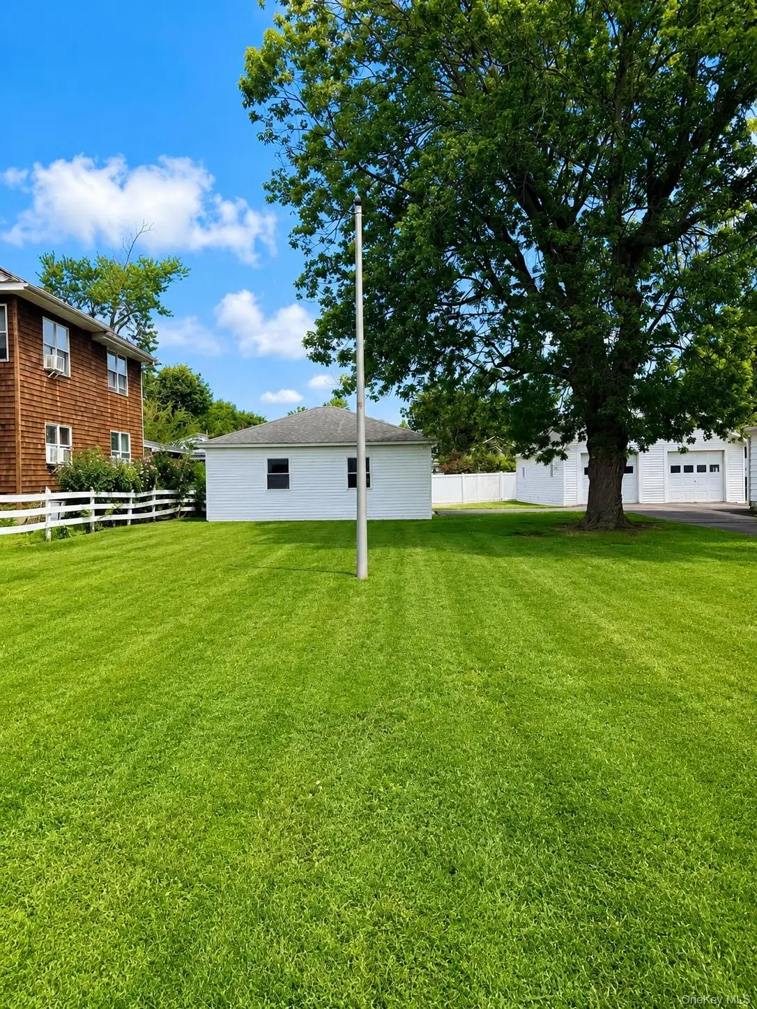 33 Cleveland Street, Patchogue, NY 11772 - #1